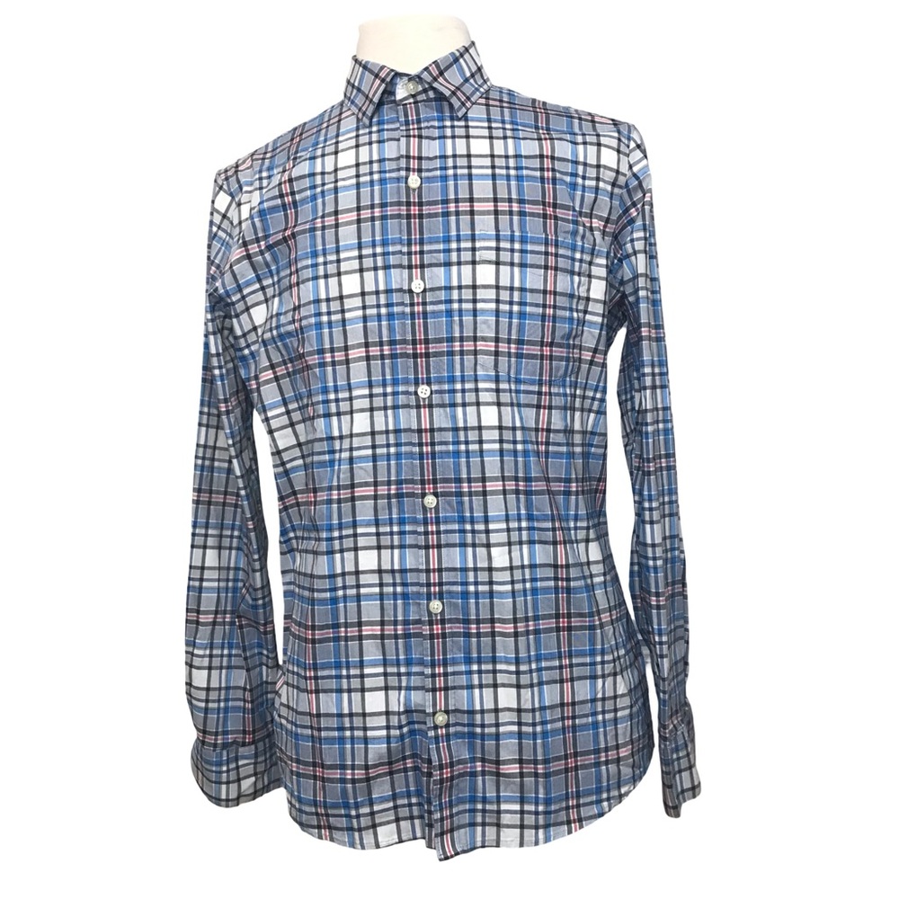 Van Heusen Button Up Shirt Men’s Size M Plaid Blue Collared Neck Long Sleeve’s